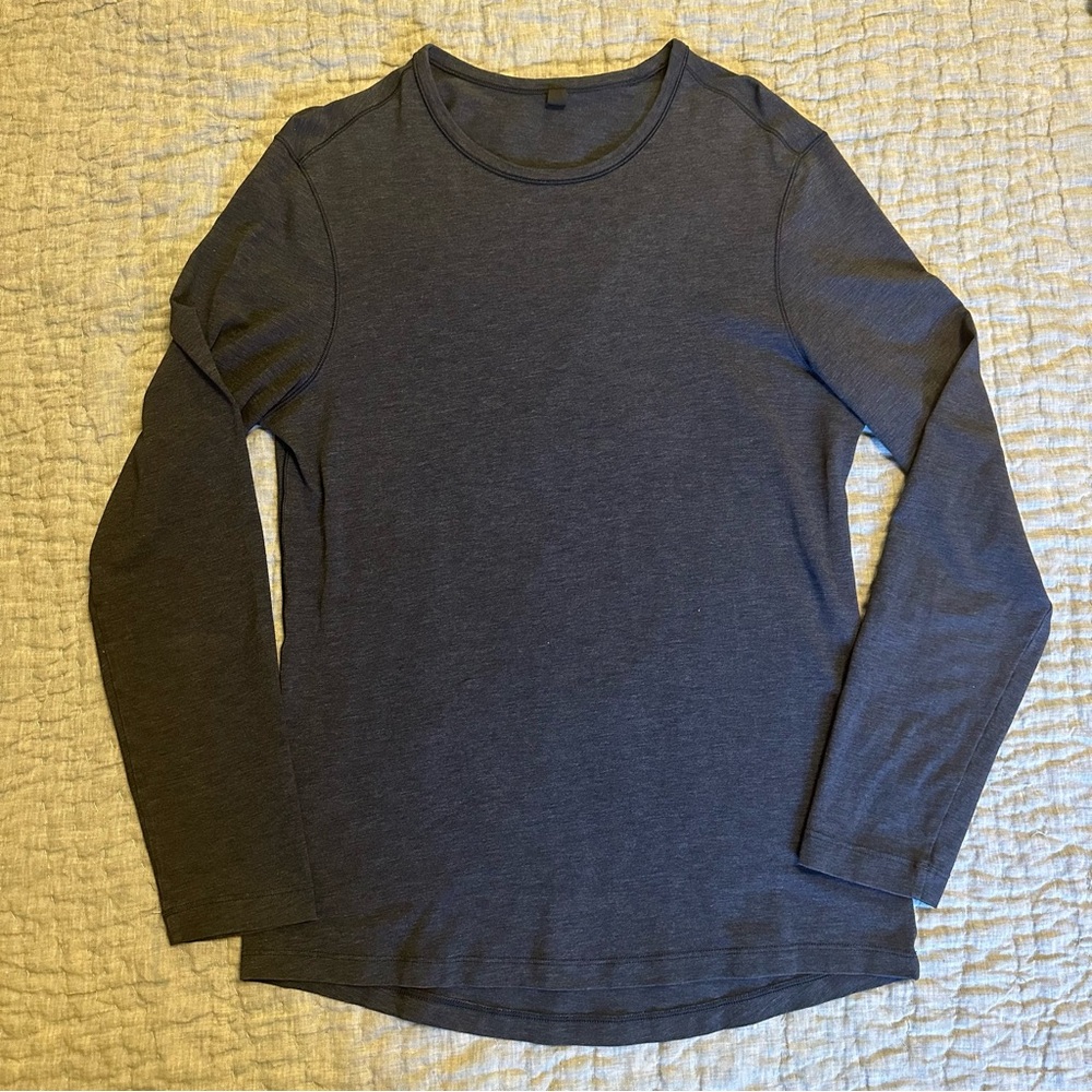 Men's Lululemon 5 Year Long Sleeve Heathered Navy Shirt